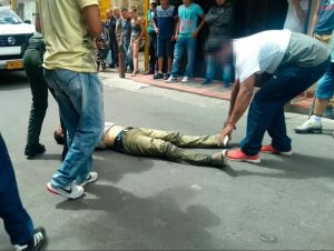 Hombre asesinado en Plaza de Mercado bello