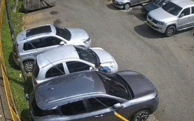 Vecinos denuncian robo de autopartes en Buenos Aires, Medellín