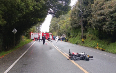 🚨 Accidente en la variante Las Palmas deja un motociclista fallecido en Envigado