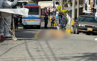🚨 Peatón fallece tras ser atropellado por bus del INPEC en Castilla 🚨