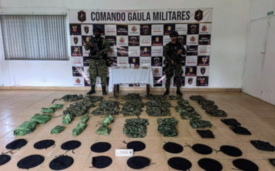 Ejército desmantela depósito ilegal con armamento en el Oriente antioqueño