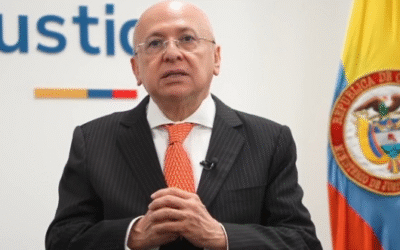 ¿Reformar o distraer? Ministro de Justicia impulsa una nueva Constitución en medio de tensiones políticas