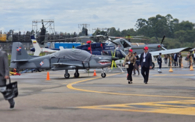 Con presencia del presidente Petro, quedó inaugurada la Feria Aeronáutica F-AIR Colombia 2025 en Rionegro