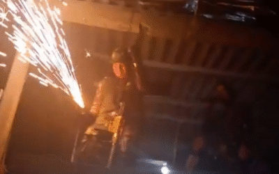 Celebración armada en Briceño: disidencias de las FARC habrían obligado a civiles a unirse a una rumba tras fallo contra Álvaro Uribe