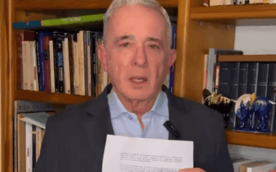 Álvaro Uribe anuncia que continuará su lucha política pese a cumplir detención domiciliaria