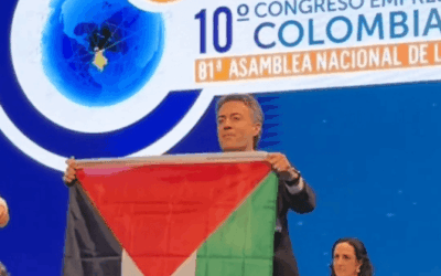 Daniel Quintero irrumpe en el Congreso de la ANDI en Cartagena y es abucheado