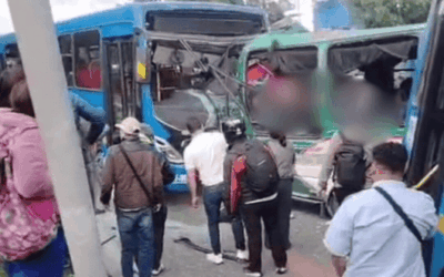 Choque múltiple genera caos vial en Kennedy