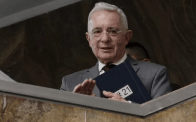 Álvaro Uribe anuncia su libertad y convoca a sus seguidores en Sabaneta