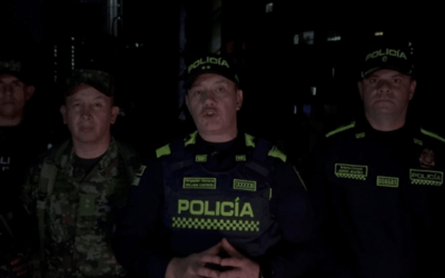 Explosiones y bandera de las disidencias en Loreto, Medellín