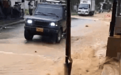 Fuerte aguacero desató arroyos en La Gabriela