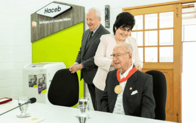 Cámara de Comercio de Medellín rinde homenaje a José María Acevedo, fundador de Haceb