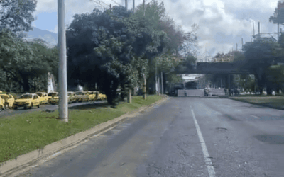 Avanza el paro de taxistas en la ciudad