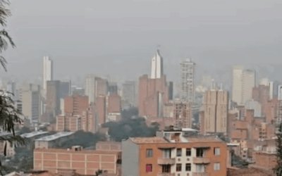 Densa capa de «nubosidad» cubre el cielo de Medellín este viernes