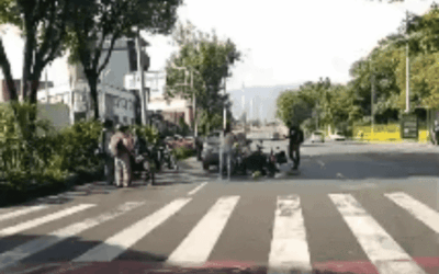 Accidente en la avenida Bolivariana, a la altura de la UPB, deja varios involucrados