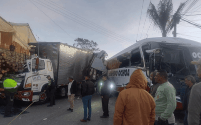 Colisión múltiple en Llanos de Cuivá deja una mujer lesionada