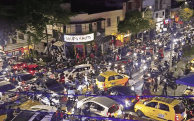 🚦 Carrera 45 en Manrique: el trancón que se volvió rutina los fines de semana