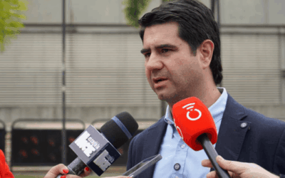 Simón Molina denuncia ante la Fiscalía a Roy Barreras y Armando Benedetti por presuntos delitos relacionados con la campaña de 2022