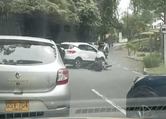 Motociclista lesionado en accidente en la Inferior de Medellín
