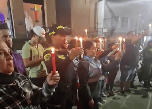 Medellín se une en una velatón por los 69 militares fallecidos en el accidente del avión Hércules