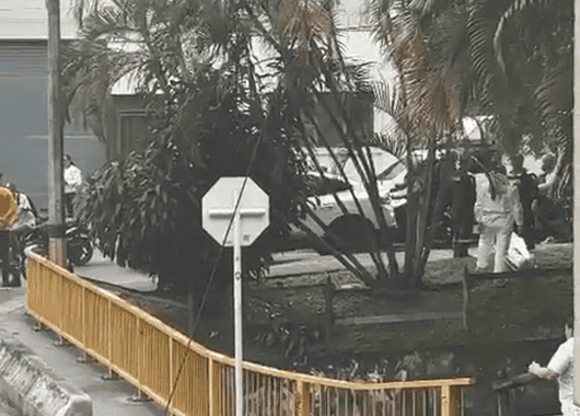 Hallan sin vida a un habitante de calle en canalización cercana al centro comercial Los Molinos, en Medellín