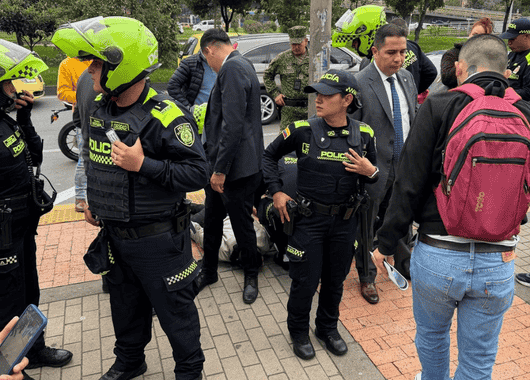 Intento de robo desata balacera frente a la Registraduría en la calle 26