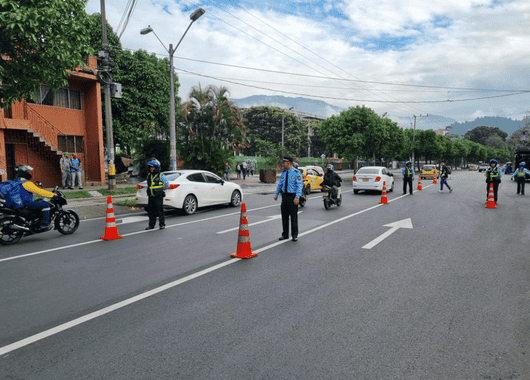 🚨 ¡Ojo! Es falsa la información sobre un supuesto Día Sin Carro en Medellín