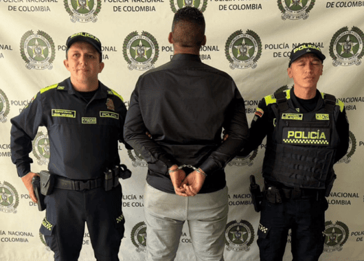 Rechazo total: brutal agresión a guarda de seguridad en la Secretaría de Movilidad de Itagüí
